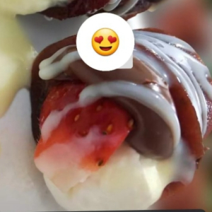 imagem do produto Joy Romeu e Julieta com morango e Nutella ( 4 und)