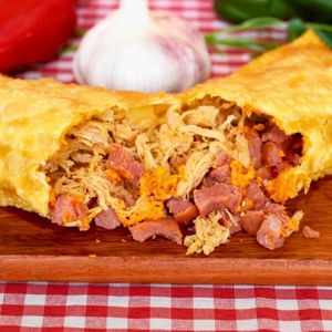 imagem do produto Pastel de frango com calabresa 