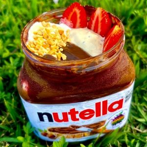 imagem do produto Açaí montando no pote de Nutella