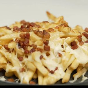 imagem do produto Batata frita G queijo e bacon
