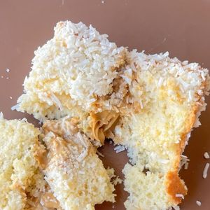 imagem do produto Bolo gelado doce de leite com coco