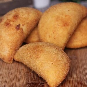 imagem do produto Risoles patê de frango 