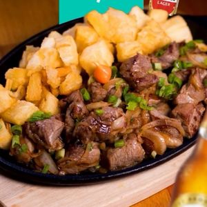 imagem do produto Carne de Sol com macaxeira ou fritas