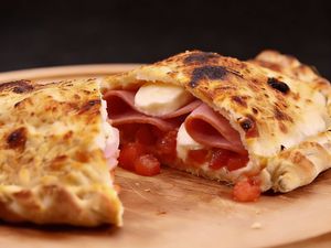 imagem do produto >> Fogazza Bauru << Gigante Aprox 650 Gramas