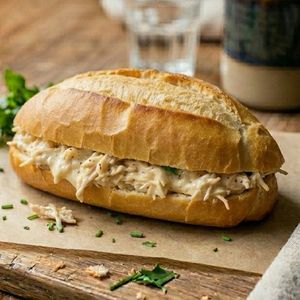 imagem do produto Pão francês com frango cremoso
