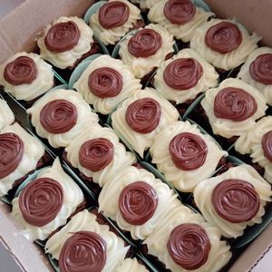 imagem do produto Caixa 25 mini brownie 
