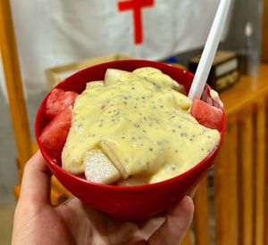 imagem do produto Salada de Frutas com Creme de Maracujá