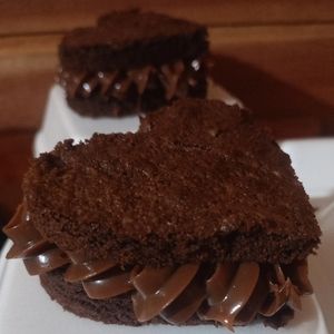 imagem do produto Sanduíche de brownie Sabor Brigadeiro 