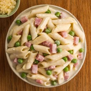 imagem do produto Penne parisense com filé de frango