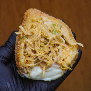 imagem do produto COXINHA DE FRANGO com catupiry