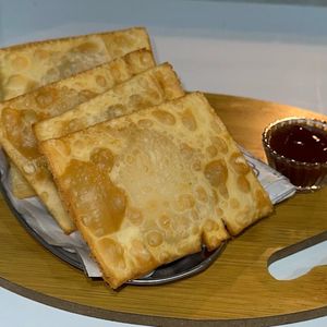 imagem do produto queijo Mini pastéis