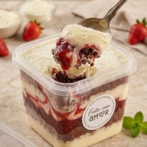 imagem do produto Creme de Ninho com Geleia de Morango