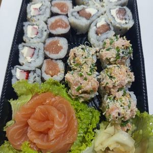 imagem do produto COMBO SALMÃO ESPECIAL 23 PEÇAS
