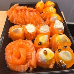 imagem do produto Combo fresco 25 peças- gunkan, carpaccio e sashimi