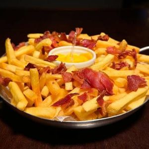 imagem do produto Batata Frita C/ Cheddar e bacon 