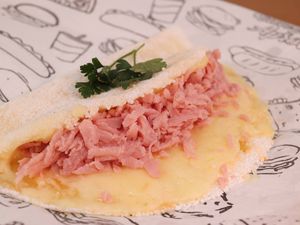 imagem do produto Tapioca Mussarela e Presunto