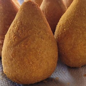 imagem do produto Coxinha de frango c/ cheddar