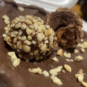 imagem do produto Cestinha recheada de ferrero 