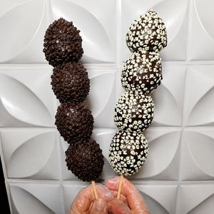 imagem do produto Morango no Espeto Confeitado