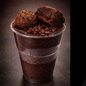 imagem do produto Explosão Brigadeiro c Brownie 