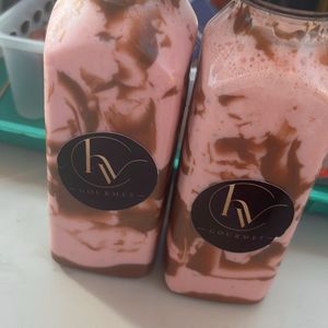 imagem do produto BATIDA DE MORANGO C/ CHOCOLATE 