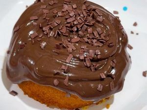 imagem do produto Mini bolo vulcão Cenoura chocolatuda