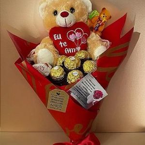 imagem do produto Buquê com urso e chocolates 