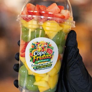 imagem do produto COPO DE FRUTAS MIX TROPICAL 400ML