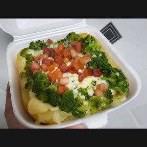 imagem do produto Batata recheada (Bacon e brócolis)