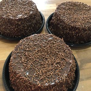 imagem do produto bolo vulcao brigadeiro 