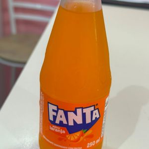 imagem do produto fanta laranja 250ml