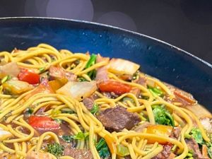 imagem do produto Yakisoba | Frango e Bovina