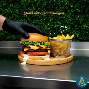 imagem do produto Hambúrguer triplo blend +Batata frita
