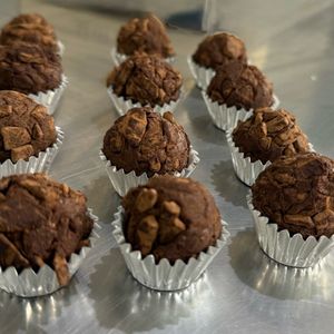 imagem do produto Brigadeiros sem açúcar e sem lactose