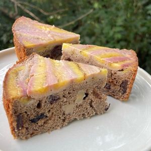 imagem do produto Bolo de banana com castanha e uva passa