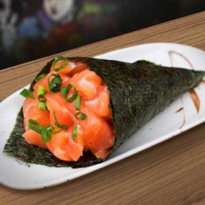 imagem do produto TEMAKI SALMÃO SEM ARROZ