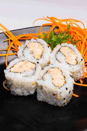 imagem do produto URAMAKI PATE DE SALMAO 10 UND