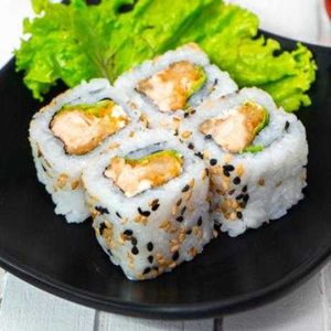 imagem do produto URAMAKI SALMAO EMPANADO 10 PEÇAS