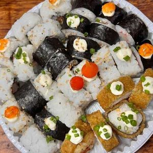imagem do produto COMBO SUSHI SORTIDO (30 PEÇAS)