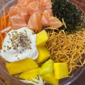 imagem do produto MINI POKE SALMÃO CRU SEM TEMPERO
