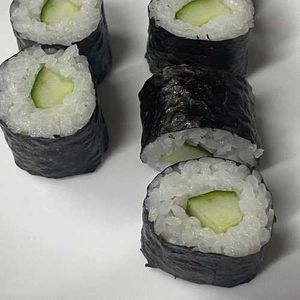 imagem do produto HOSSOMAKI DE PEPINO 8 UND