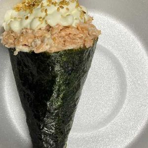 imagem do produto TEMAKI SALMAO SELADO C/ARROZ