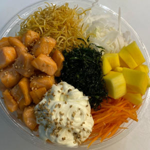 imagem do produto POKE SALMAO SELADO UN