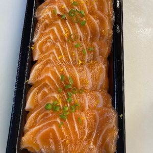 imagem do produto CARPACCIO DE SALMAO (10 FATIAS FINAS)