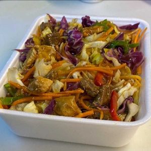 imagem do produto YAKISOBA FRANGO E CARNE 