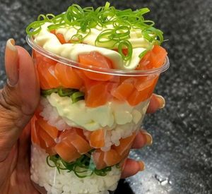 imagem do produto Temaki no Copo de Salmão