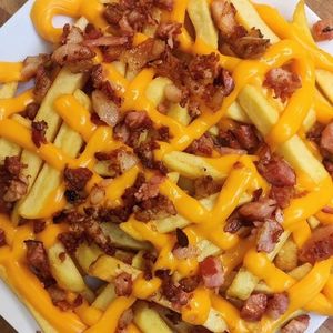 imagem do produto Batata G com cheddar e bacon 450g