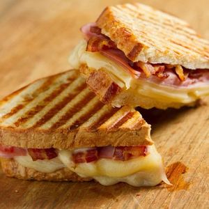 imagem do produto MISTO COM BACON