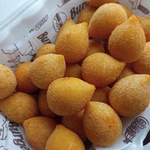 imagem do produto Porção de mini coxinha 10 unidade