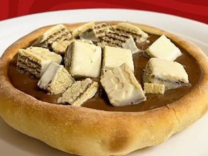 imagem do produto Esfirra chocolate branco com Bis